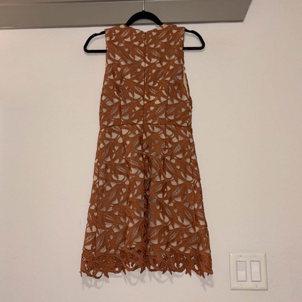 Keepsake The Moment Lace Mini Dress in Terracotta SZ S EUC - Picture 5 of 8